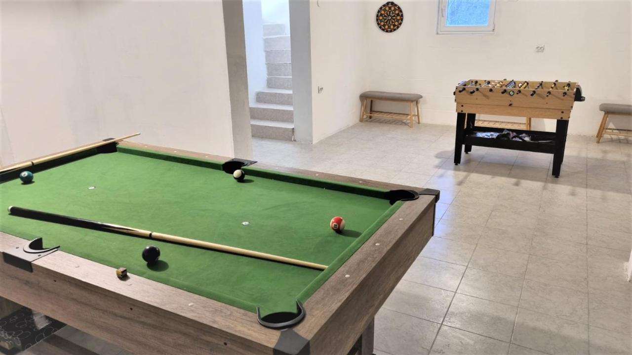 Casa Din Vie, Piscina Incalzita, Intreaga Locatie La 15Min De Centrul Orasului Oradea Villa Exterior photo